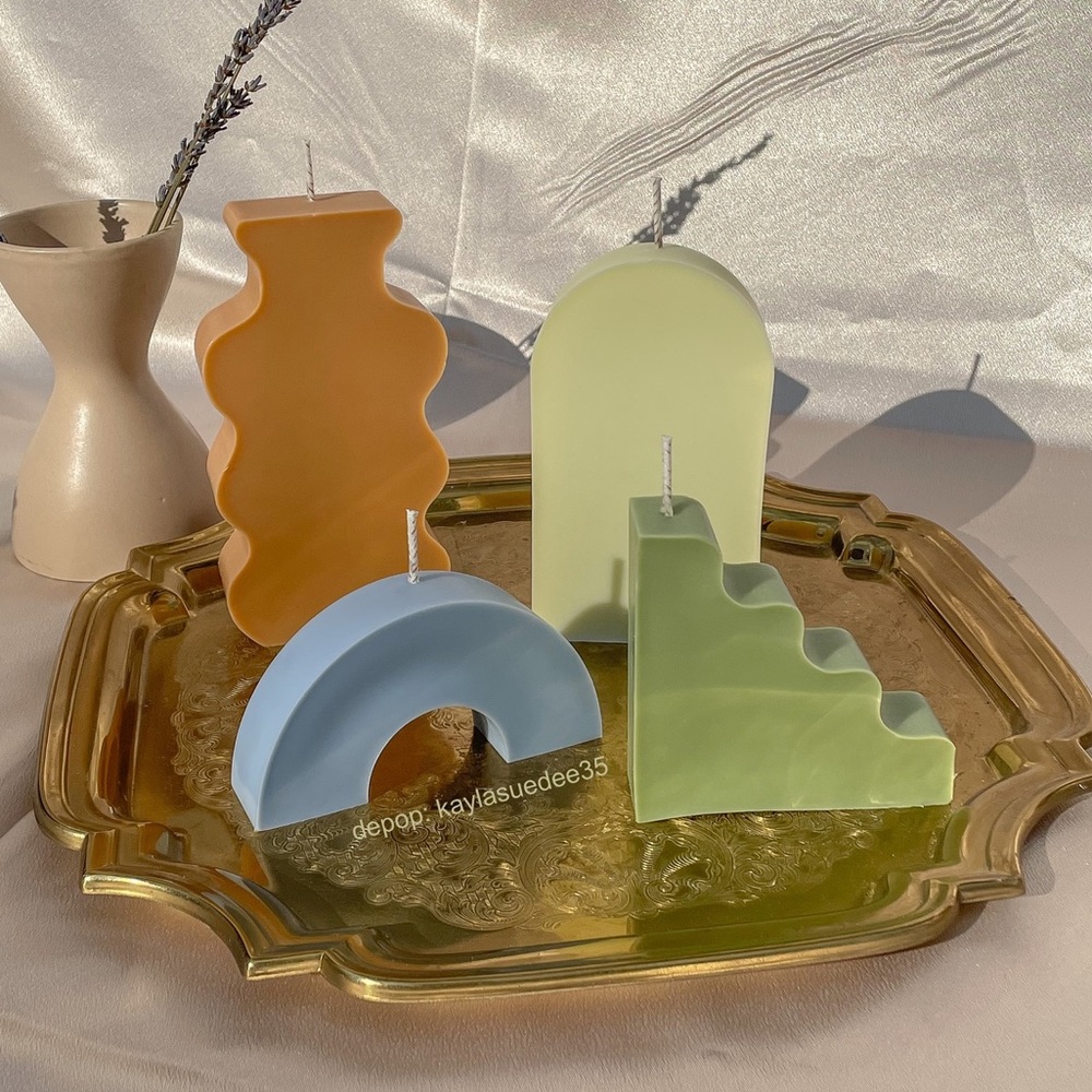Abstract handmade candles 🧺 - Picture 2 of 7